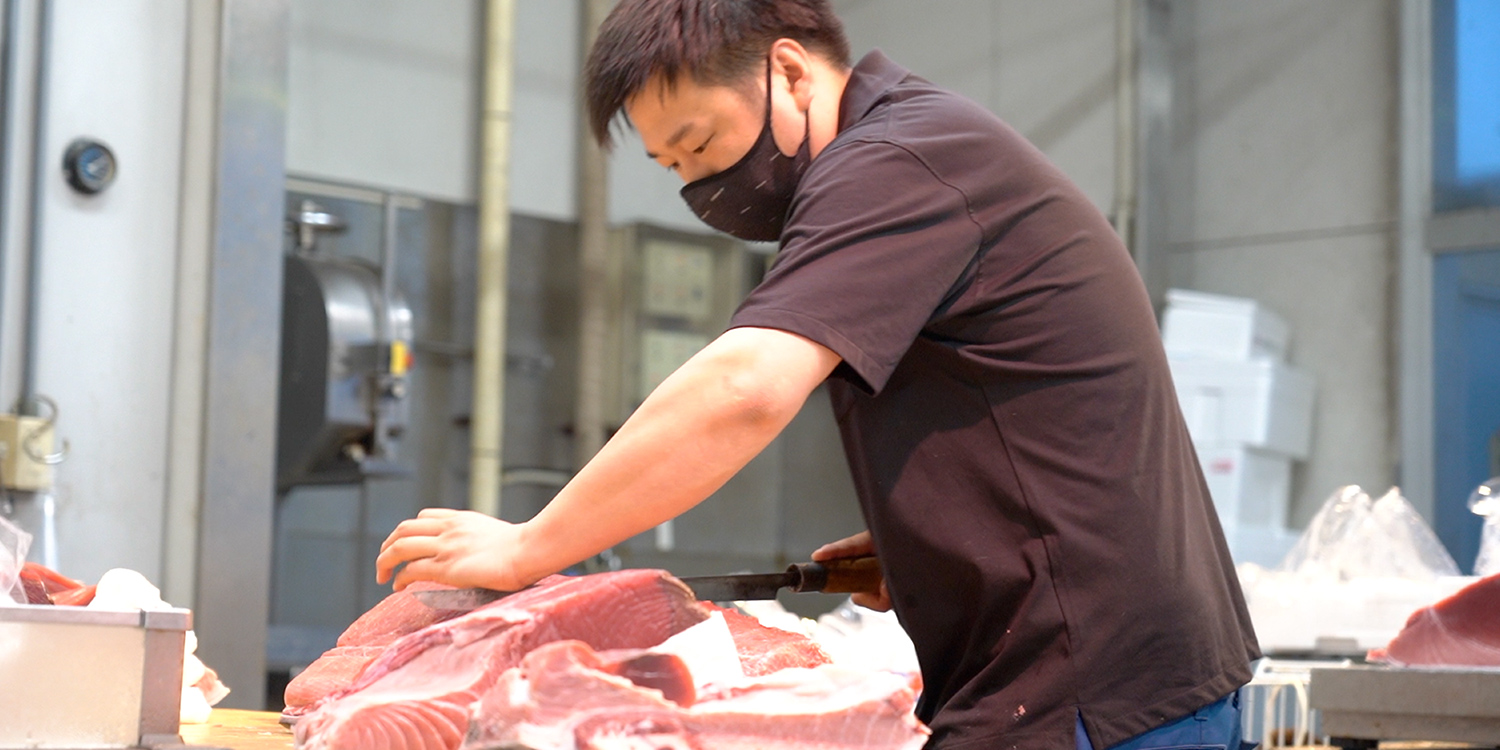 鮮魚市場が1か所しかない長野県。市場とは異なる品ぞろえと品質でご要望に応えています。